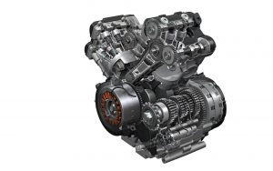 DL1000AL4_V-twin_engine_and_exhaust_system_1.jpg