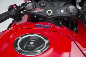 GSX-R1000_30th_Red_detail_4.jpg