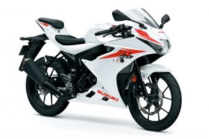gsx-r125al8_yuh_diagonal