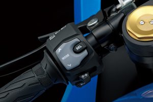 GSX-R1000_AL7_left_switch.jpg