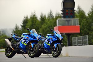 GSX-R1000_A_RL7_Action_21.jpg