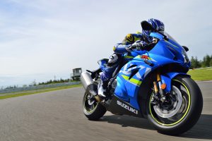 GSX-R1000_A_RL7_Action_30.jpg