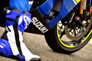 GSX-R1000_A_RL7_Action_39.jpg