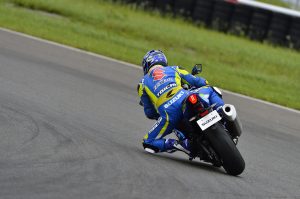 GSX-R1000_A_RL7_Action_61-1.jpg