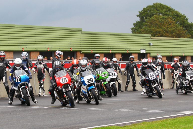 Endurance_Legends_Start