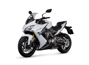 GSX-S1000F_White_Front34_Facing_Left.png