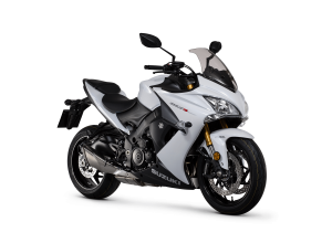 GSX-S1000F_White_Front34_Facing_Right.png