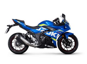 GSX250R_Blue_Side_Facing_Right copy
