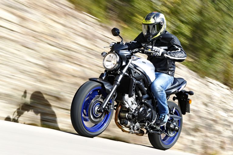 SV650
