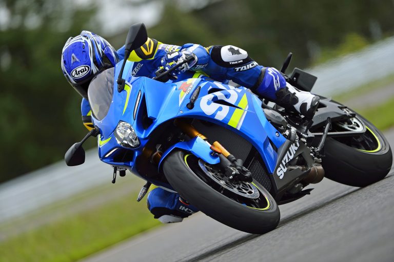 GSX-R1000_A_RL7_Action_42