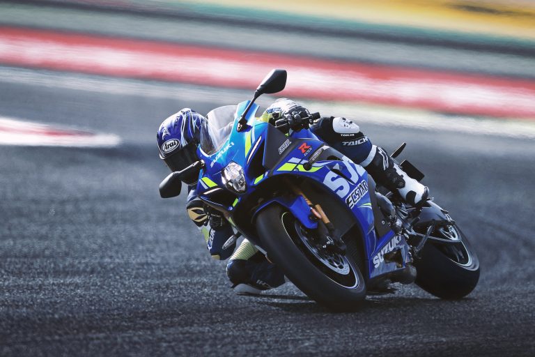 GSX_R1000R_Action_8_worked