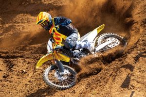 RM-Z250L9_Action_22 2