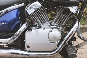 intruder125_engine