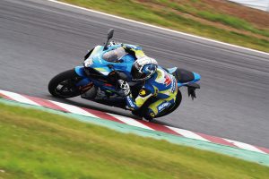 GSX-R1000A_RL9_Action_10.jpg