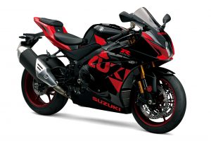 GSX-R1000RM0_JSP_Diagonal.jpg