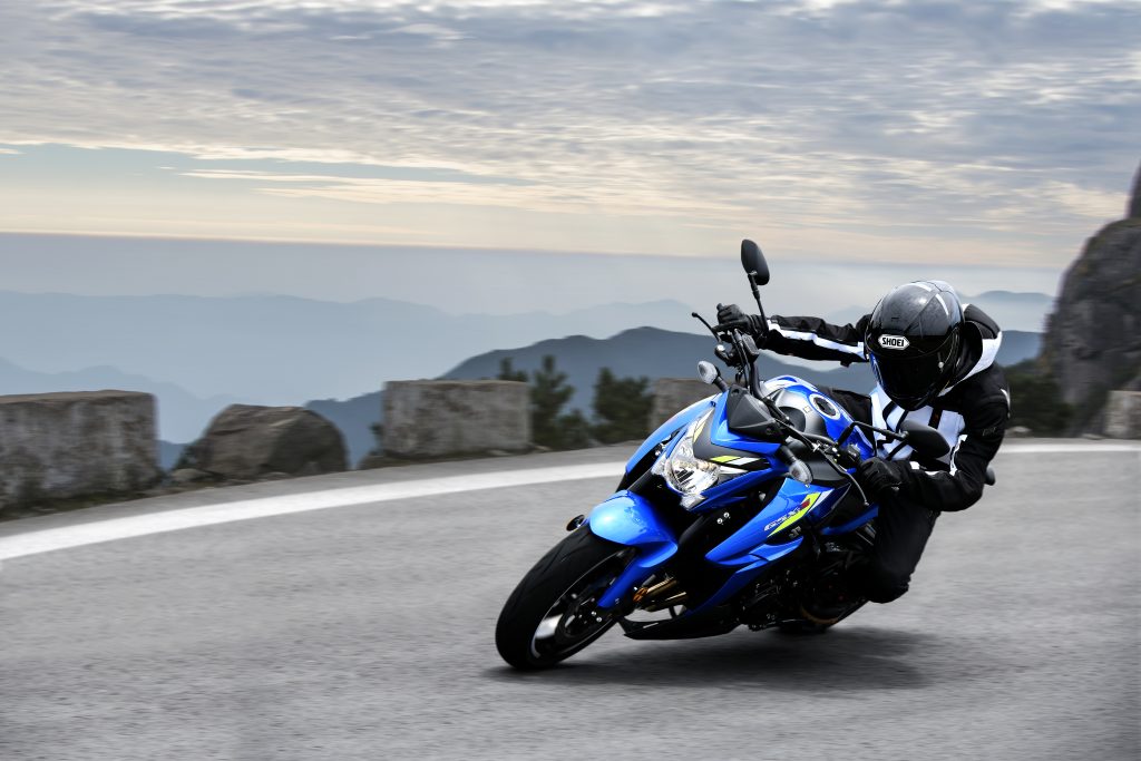 РћР±РѕРё GSX s750