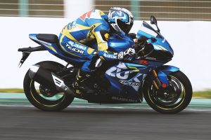 gsx-r1000a_rl9_action_33a