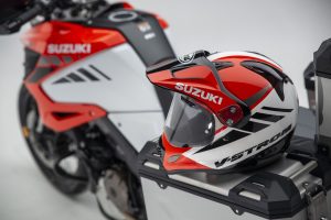 V-Strom_1050XT_Helmet_13