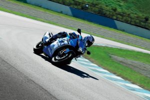 GSX-R1000RZAM1_action06.jpg