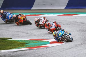 joan_mir_05_leading_ducati_honda_ktm_suzuki(rins)