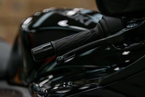 Busa_Detail_Lever_2.jpg