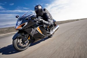 GSX1300RRQM2_action_23.jpg