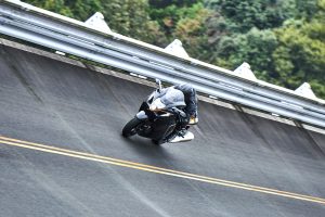 GSX1300RRQM2_action_27