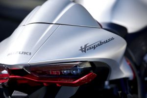 GSX1300RRQM2_action_60.jpg