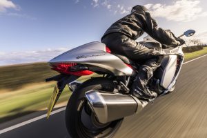 Suzuki_Hayabusa_Action_0100.jpg