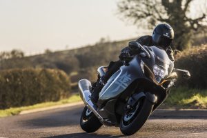 Suzuki_Hayabusa_Action_0111.jpg