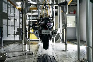 GSX1300RRQM2_development_25-1.jpg