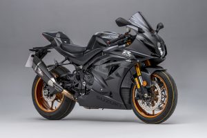 GSX-R_Black_Accessories_34