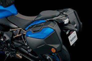 GSX-S1000GT_M2_SideCaseYSF-1.jpg