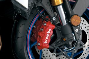 GSX-S1000_GT_M2_Brembo.jpg