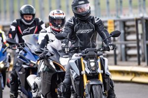 suzuki gsx-s1000_hayabusa_gsx-s1000gt