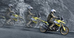 DL1050RR_RJM3_action_22.jpg