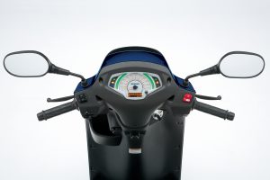 Address_125_M3_Cockpit_1.jpg