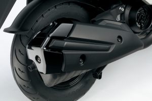 Avenis_125_M3_Muffler.jpg