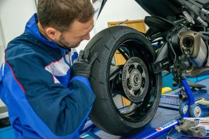 Service_GSX-S_Paul_19
