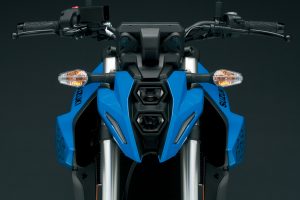 GSX800RQM3_head_light_off.jpg