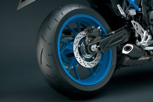 GSX800RQM3_rear_tyre.jpg