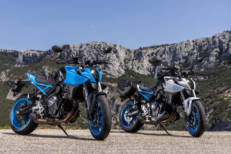 Suzuki-GSX_S8_1008
