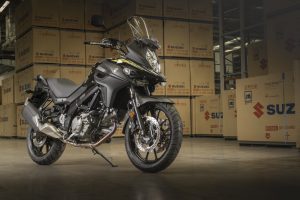 V-strom black landscape