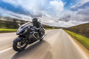 suzuki_hayabusa_action_0011_Black (1)