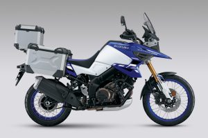 V-STROM_1050DE_Tour_WhtBlue_RHS_Silv_2