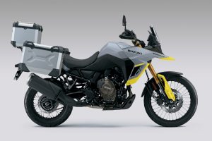 V-STROM_800DE_Tour_Grey_RHS_Silv_2.jpg