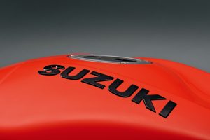 GSX1300RRQM4_logo_suzuki