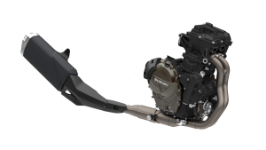 DL800RQM4_engine_1.png
