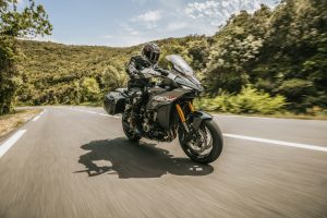 GSX-S1000GX_M4_YVB_Action_63.jpg