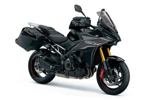 GSX-S1000GX_M4_accessories_diagonal.jpg